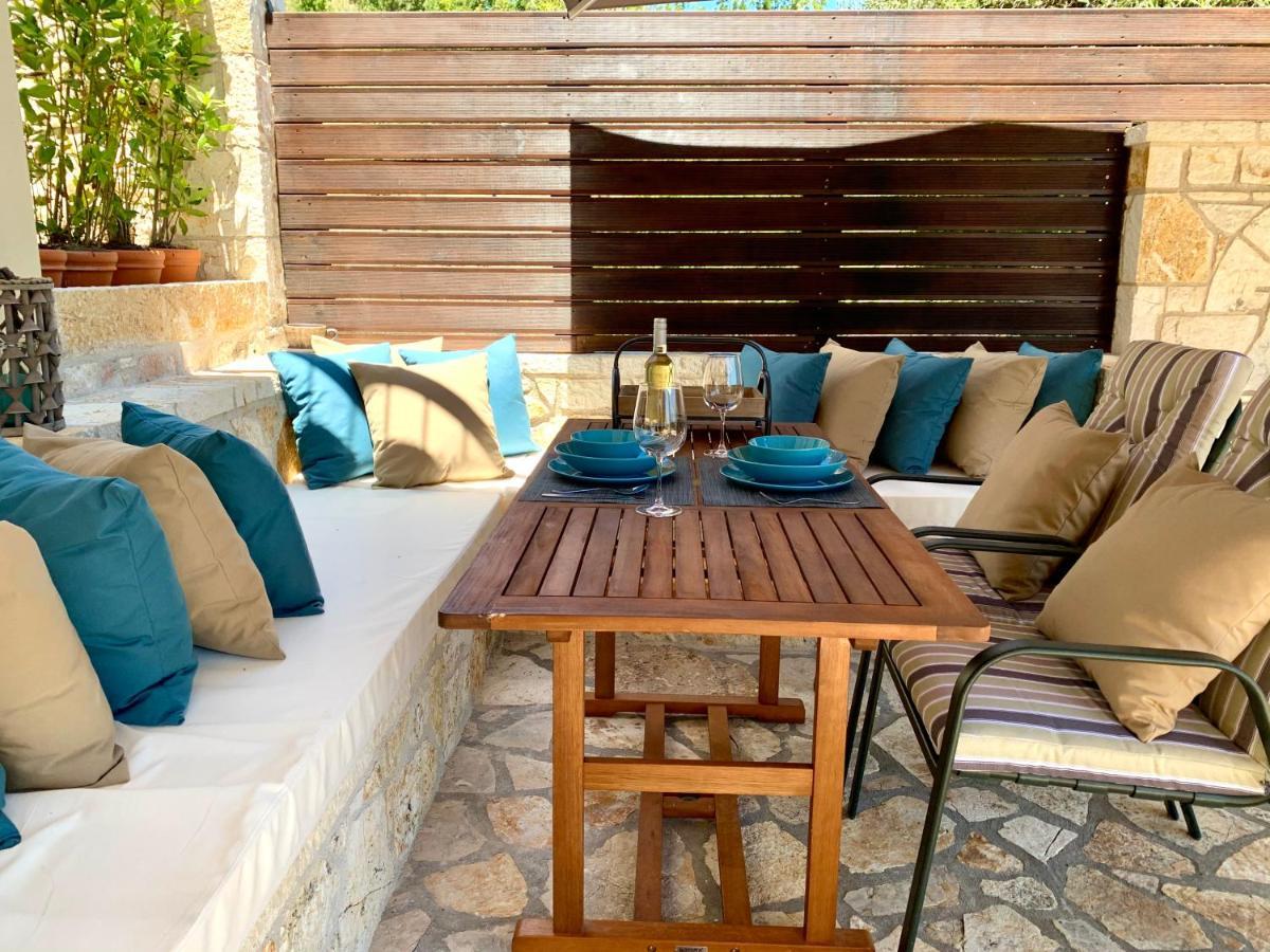 Villa Victoria Boutique Apartments ซิโวตา ภายนอก รูปภาพ